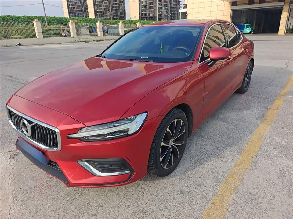Volvo S60