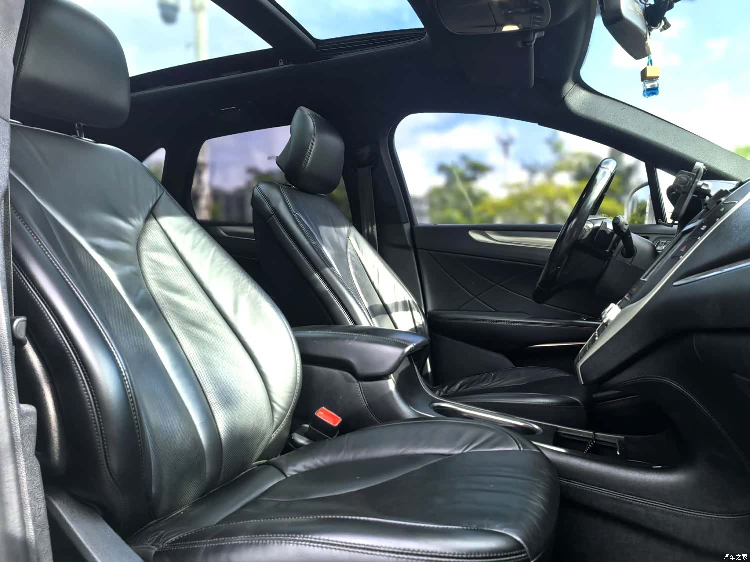 Lincoln MKC, 2018 19