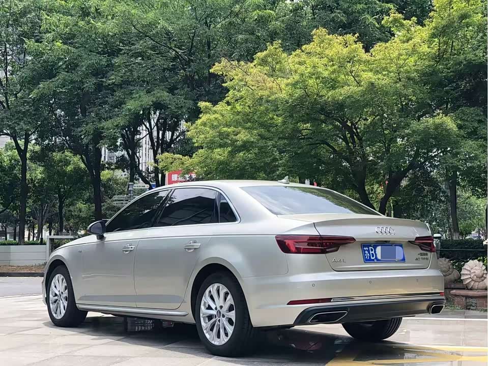 Audi A4L