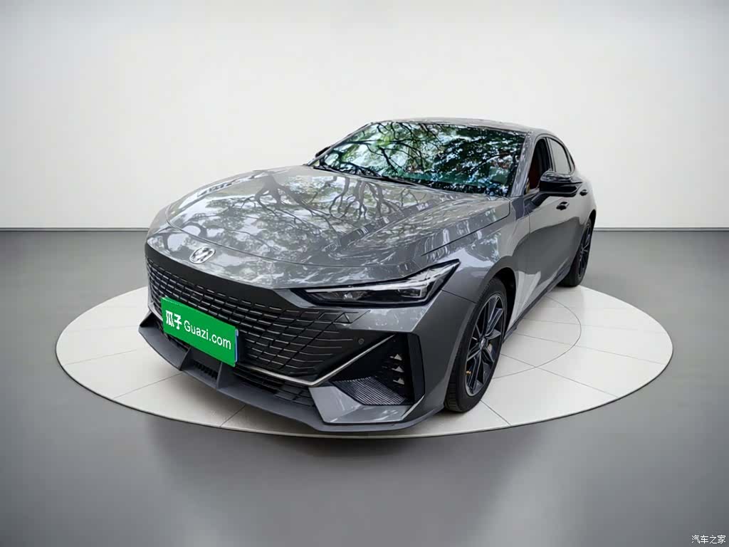 Changan UNI-V, 2023 1