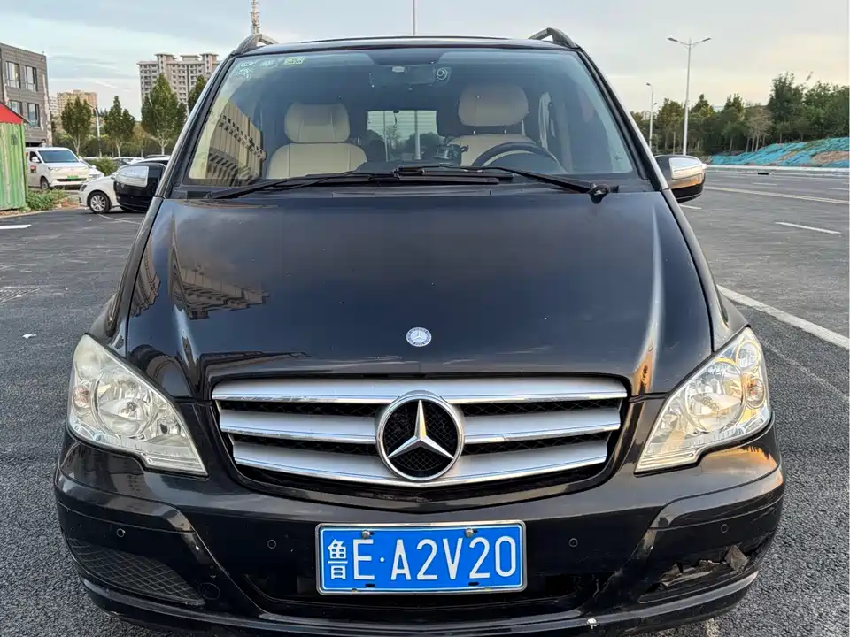 Mercedes-Benz Viano