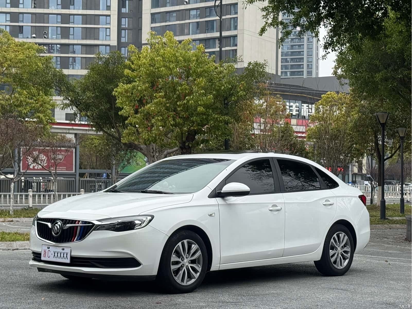 Buick V, 2019 1