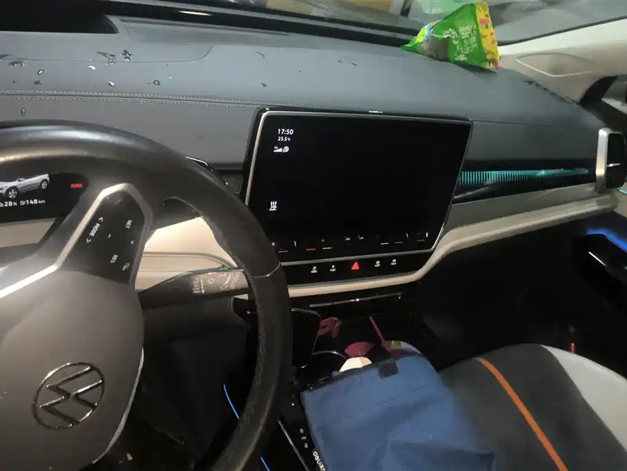 Volkswagen ID.6 CROZZ