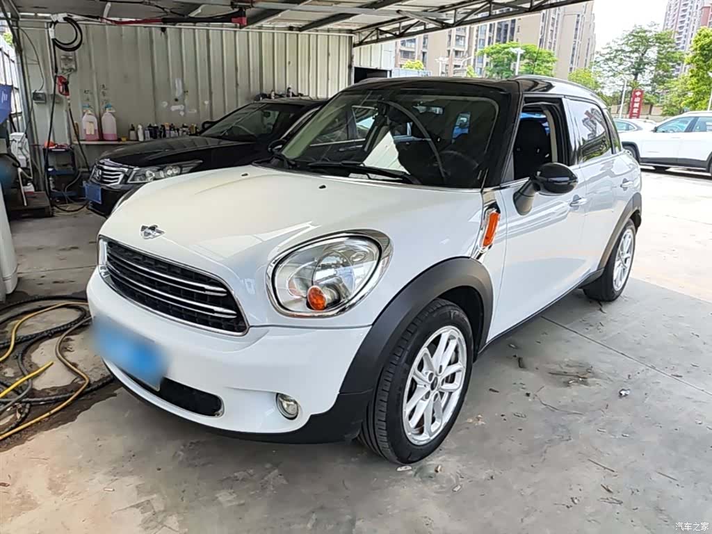 Mini Countryman, 2015 1