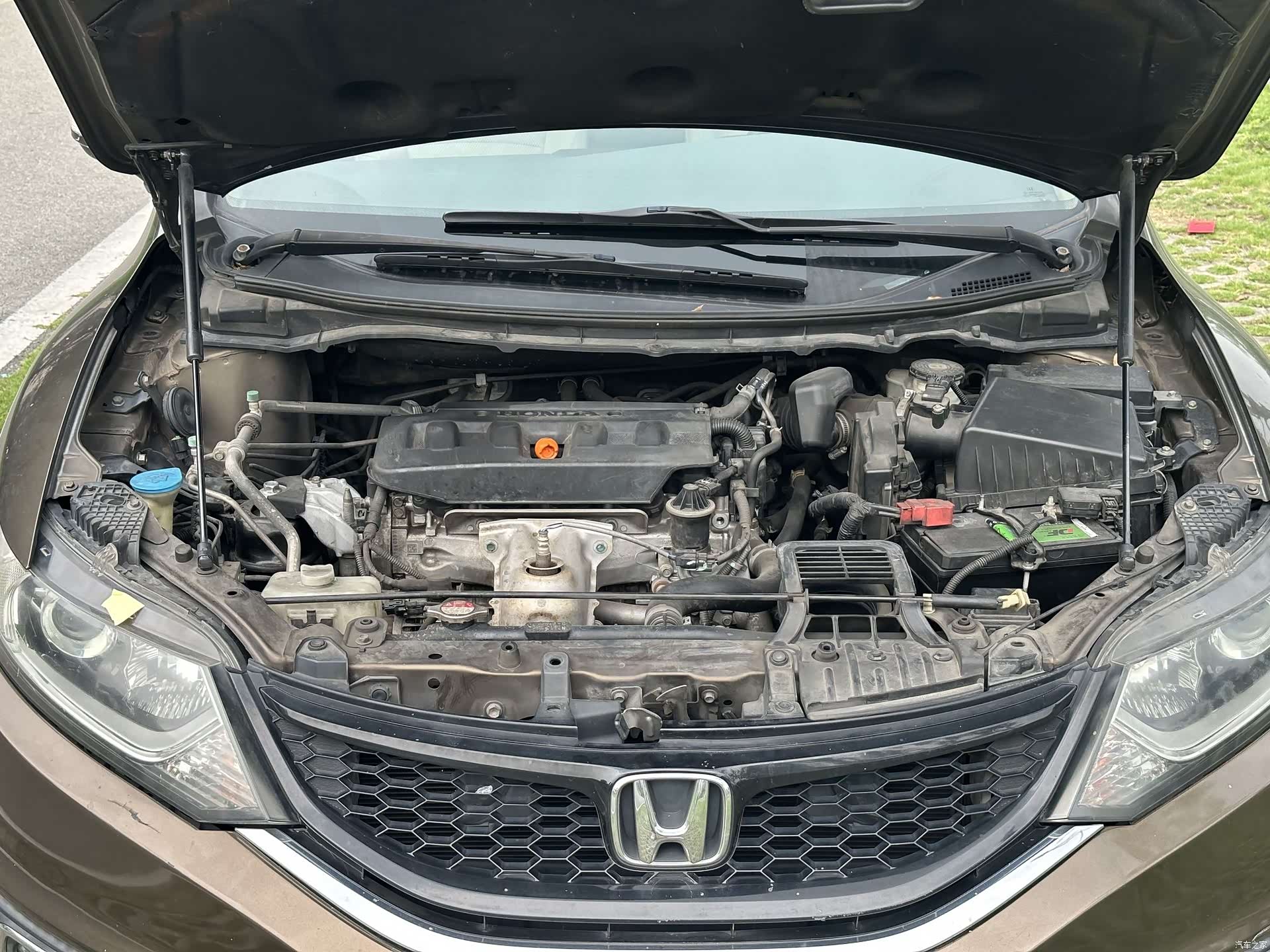 Honda Jade, 2015 18