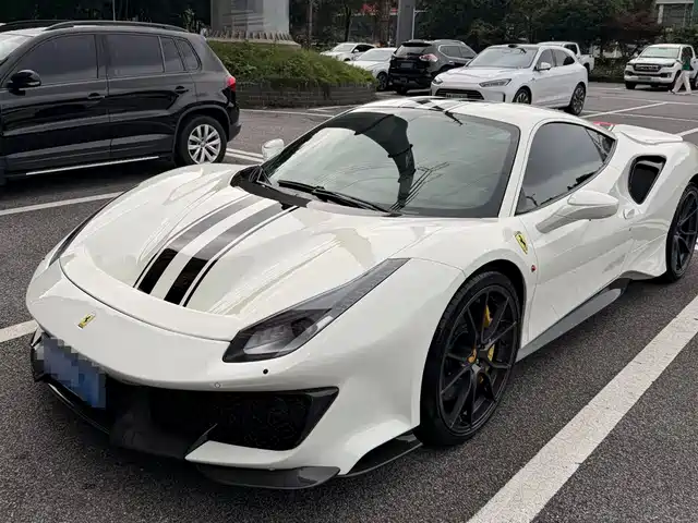 Ferrari 488 2018 — купить из Китая под заказ