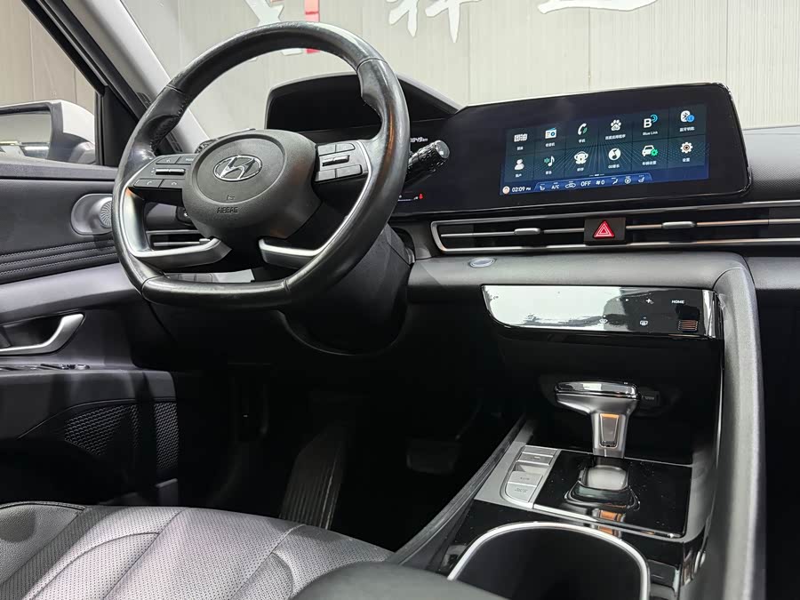Hyundai Elantra 2021, фото 5
