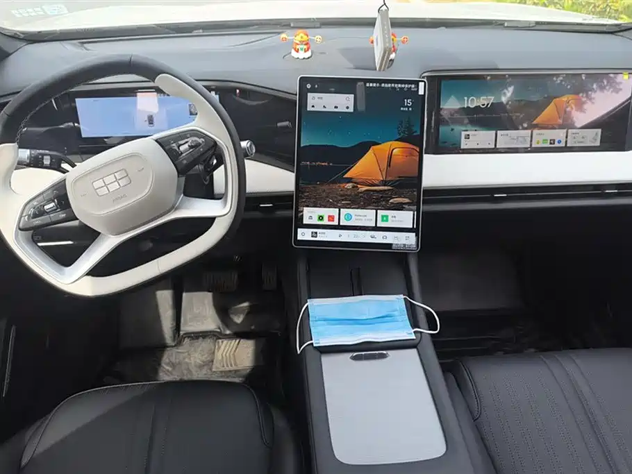 Geely Galaxy Galaxy L7