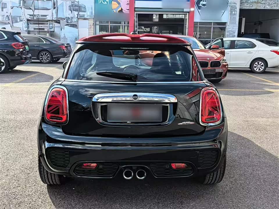 MINI JCW