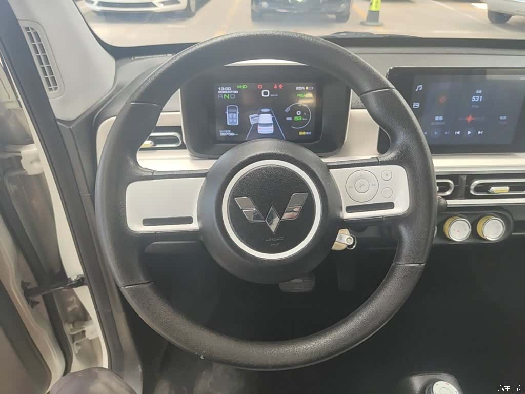 Wuling MINIEV, 2024 11