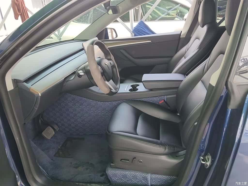 Tesla Model Y, 2021 15