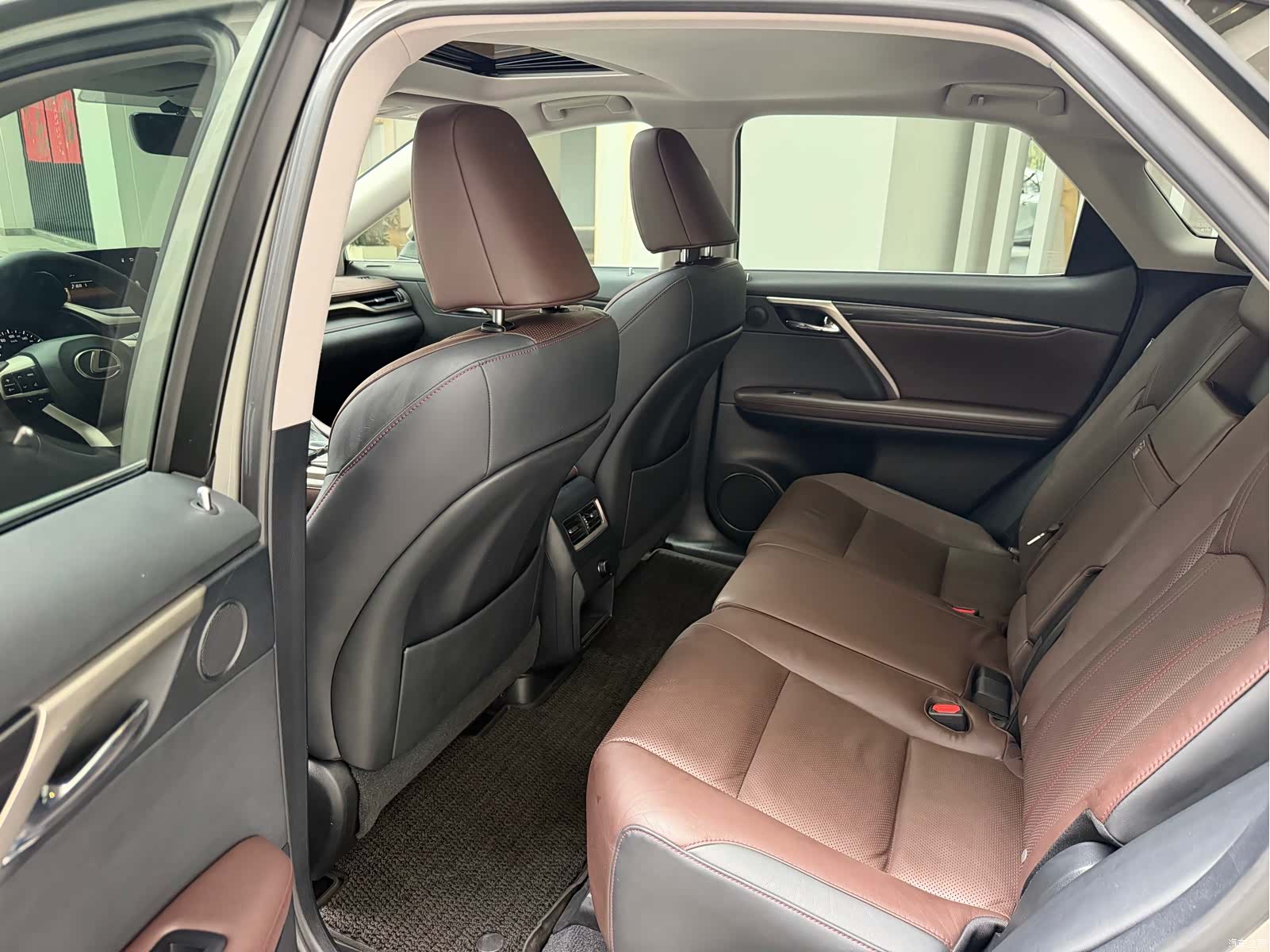 Lexus RX, 2016 4