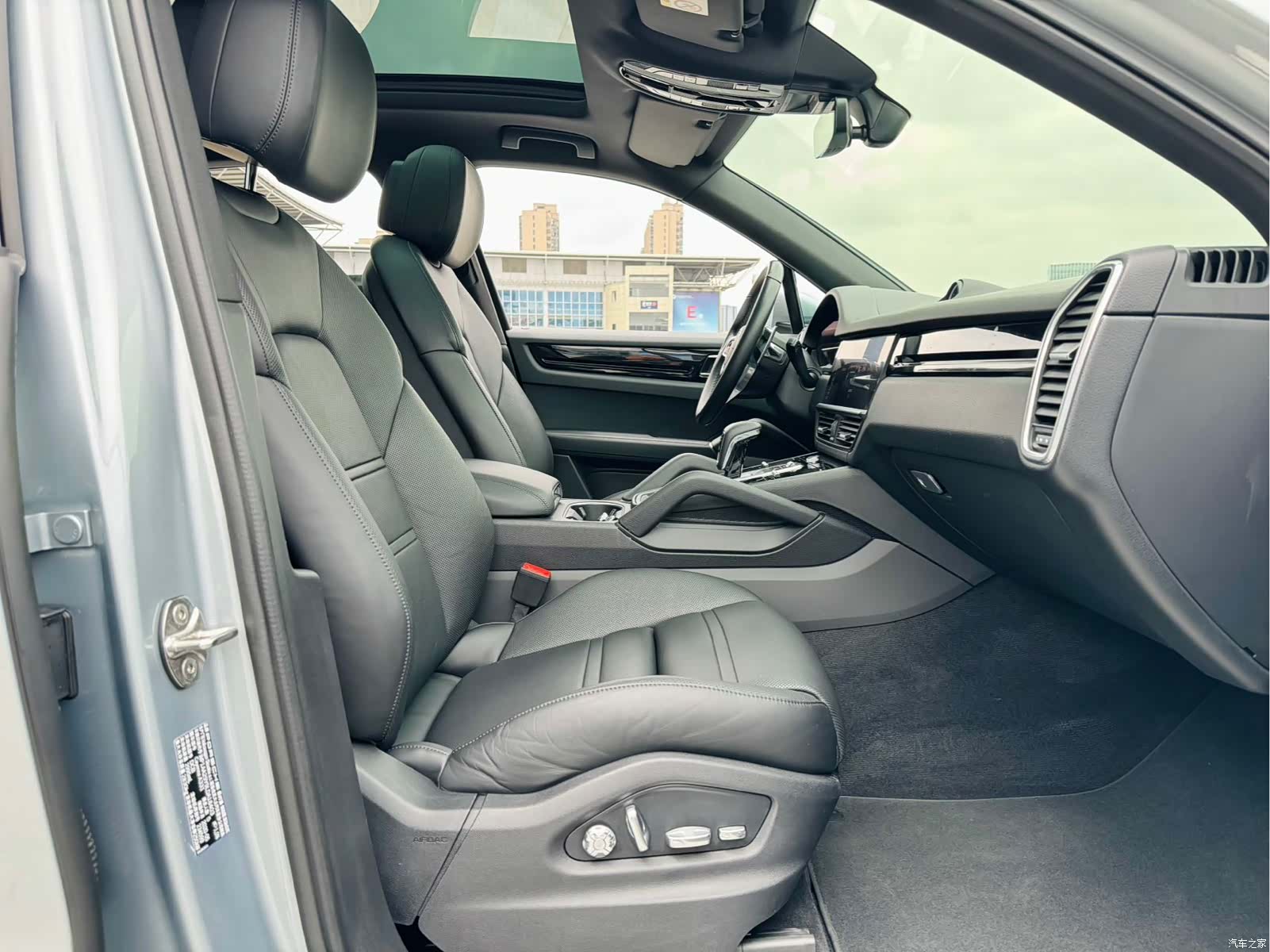 Porsche Cayenne, 2020 7