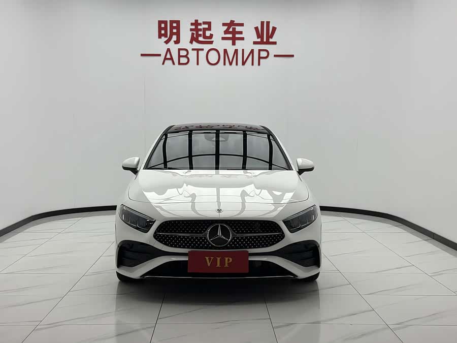 Mercedes-Benz A-Class 2024, фото 2