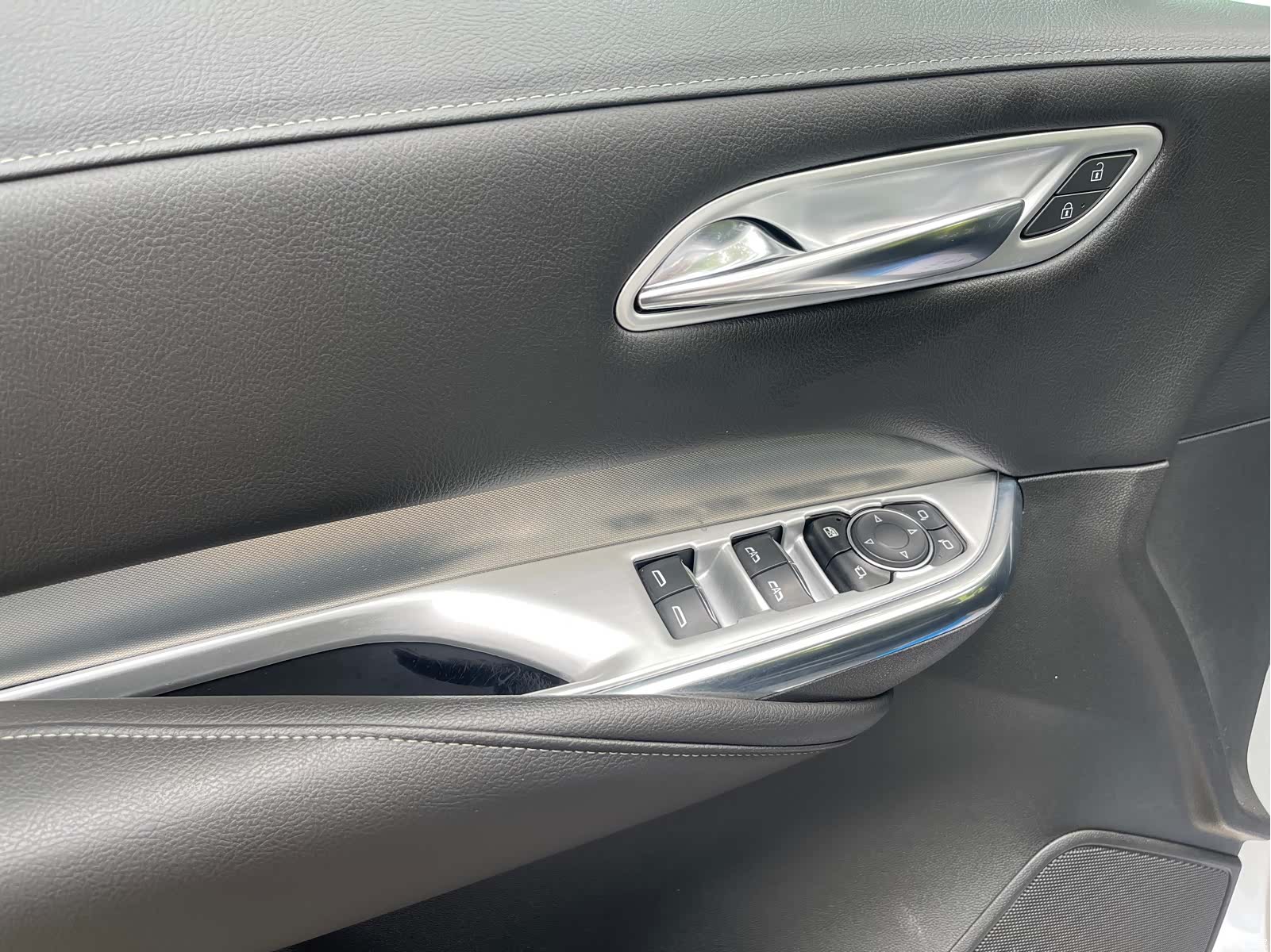 Cadillac XT4, 2019 10