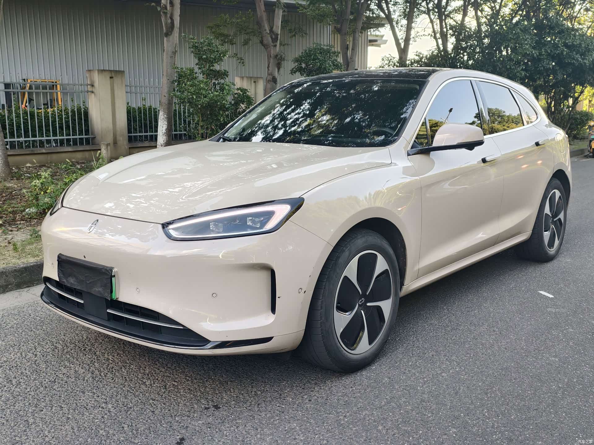 AITO M5, 2022 1
