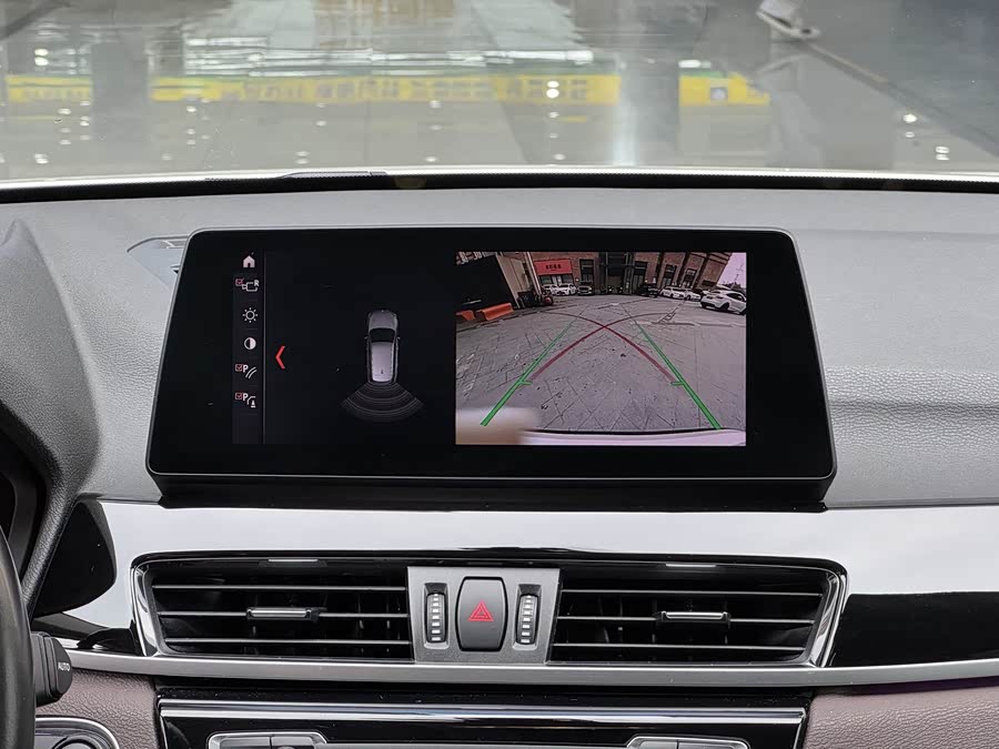 BMW X1 2021, фото 11