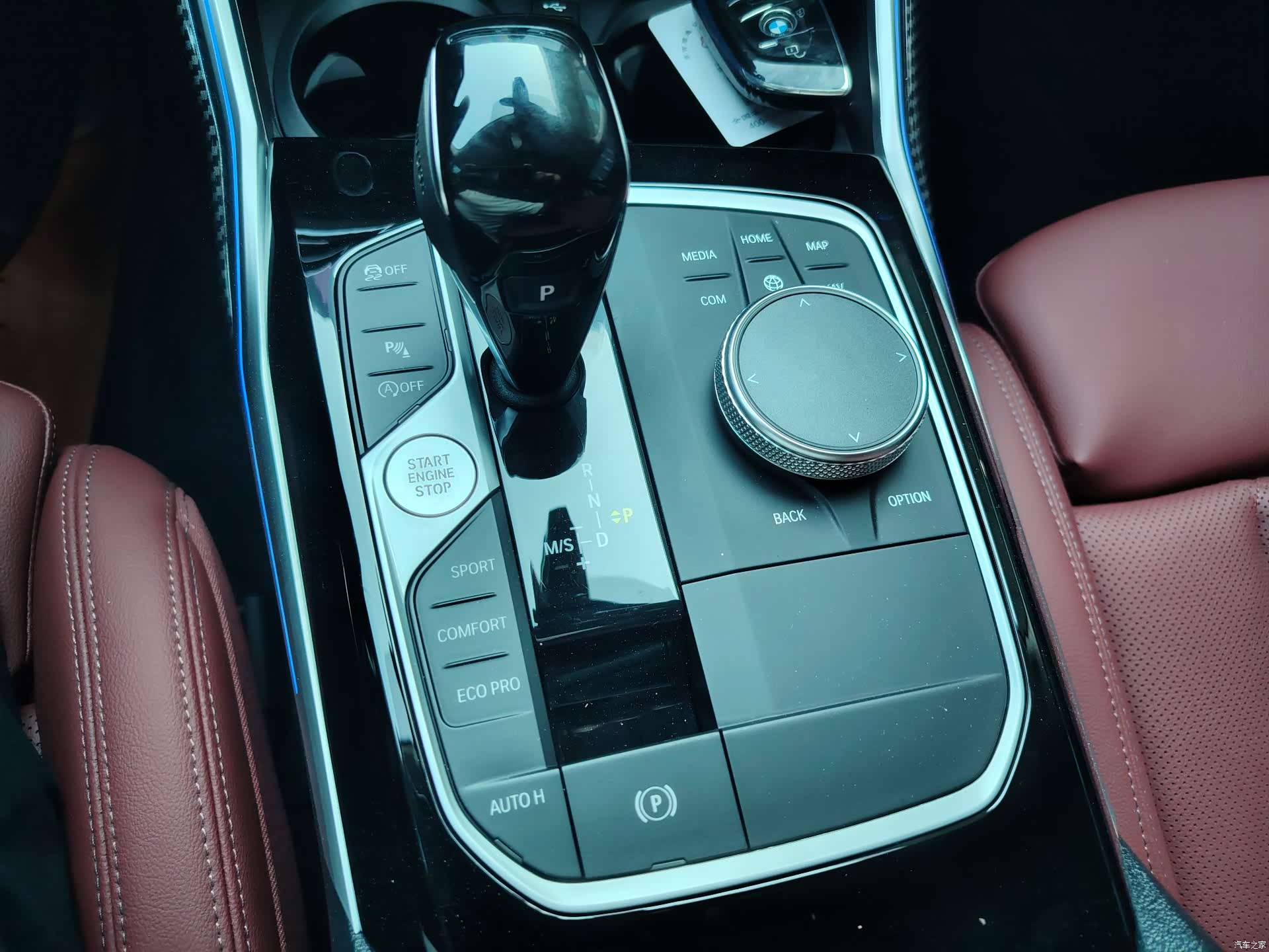 BMW 3 Series, 2022 24