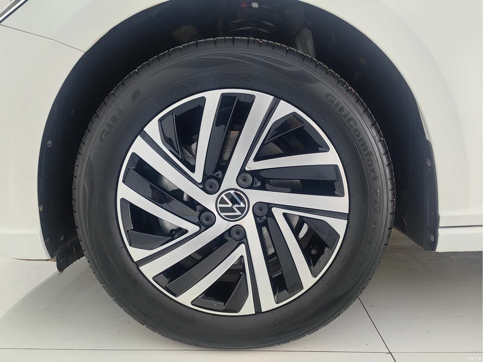 Volkswagen Lavida, 2023 12