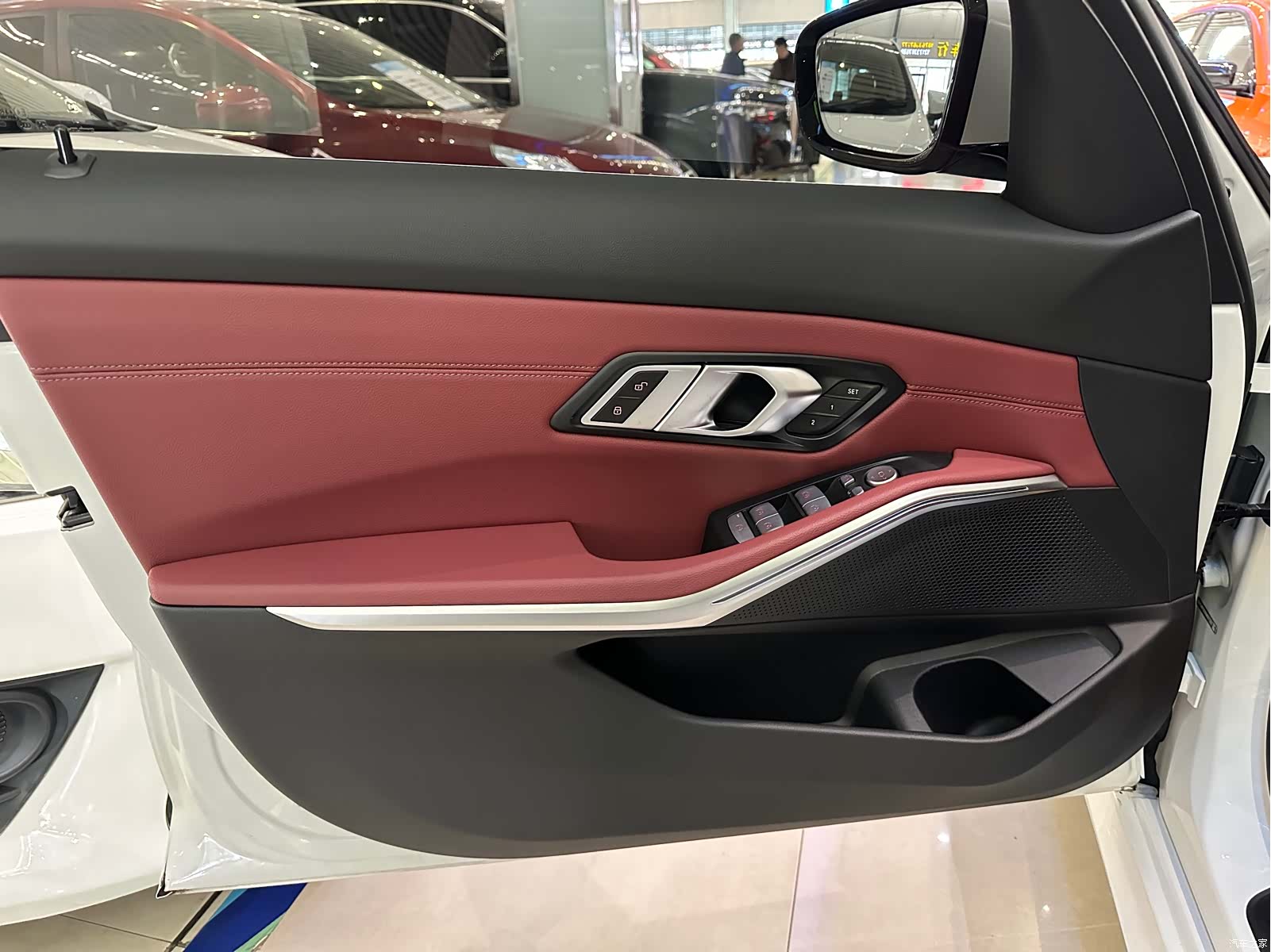 BMW 3 Series, 2024 12