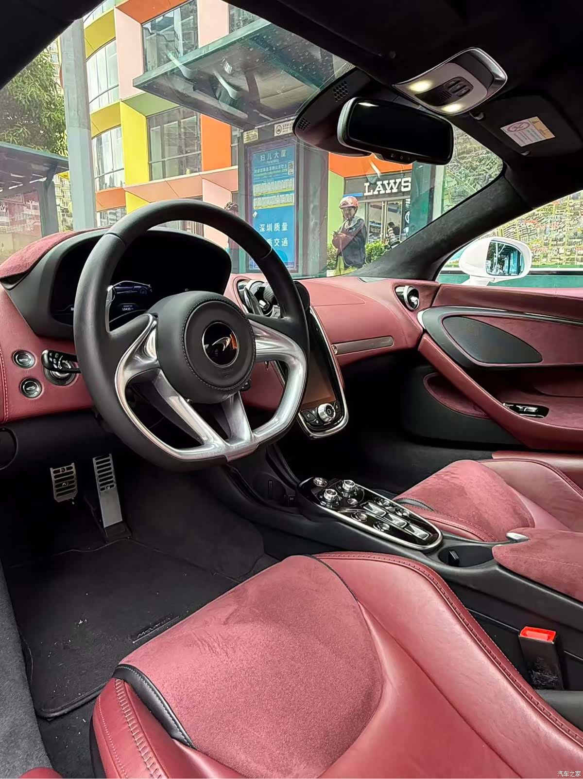 McLaren GT, 2023 все фото