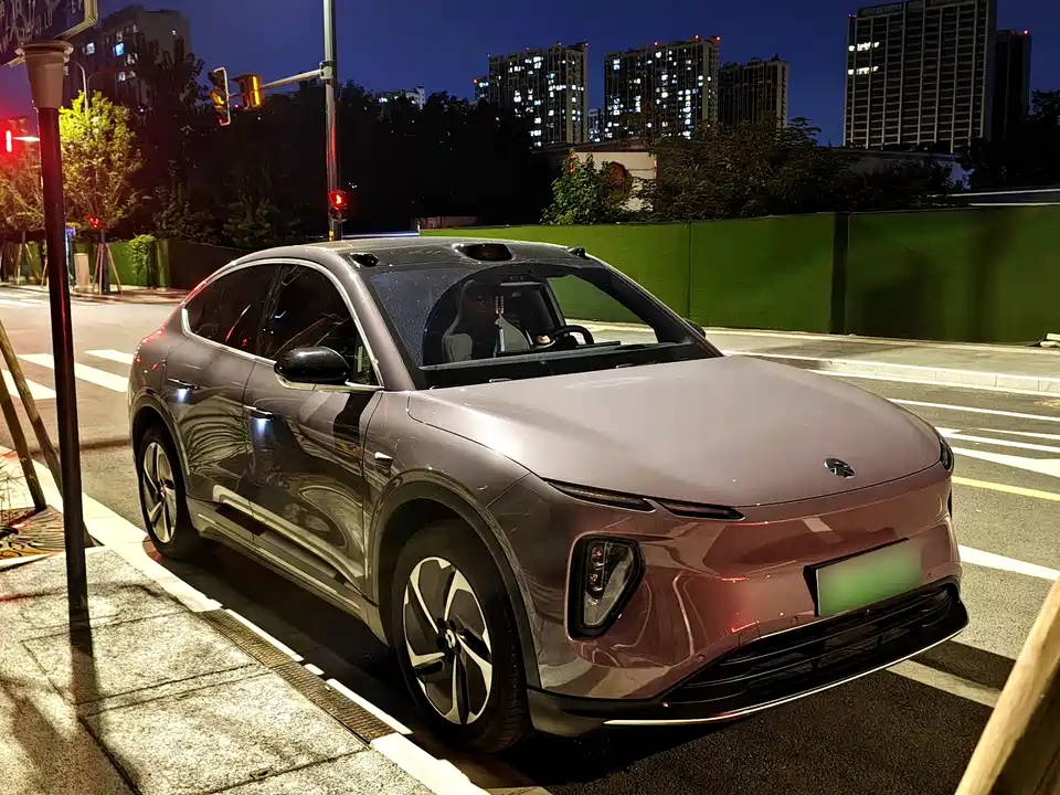 NIO EC6