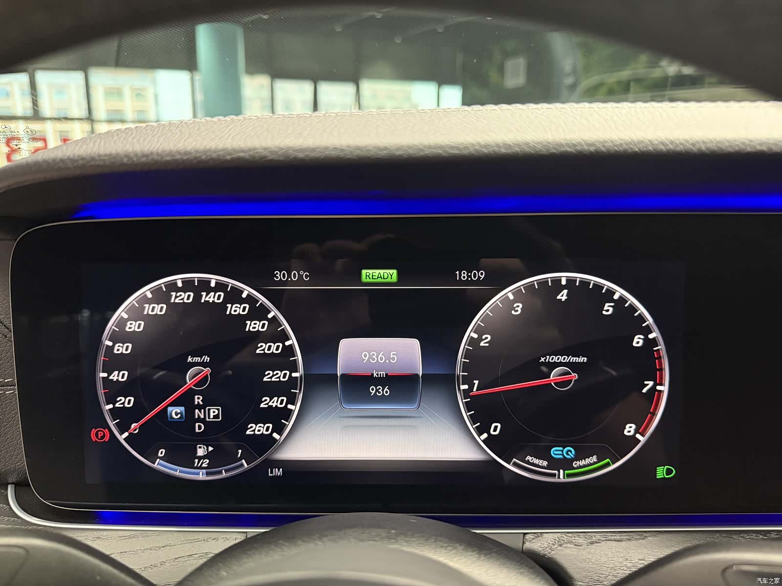 Mercedes-Benz E-Class, 2019 10