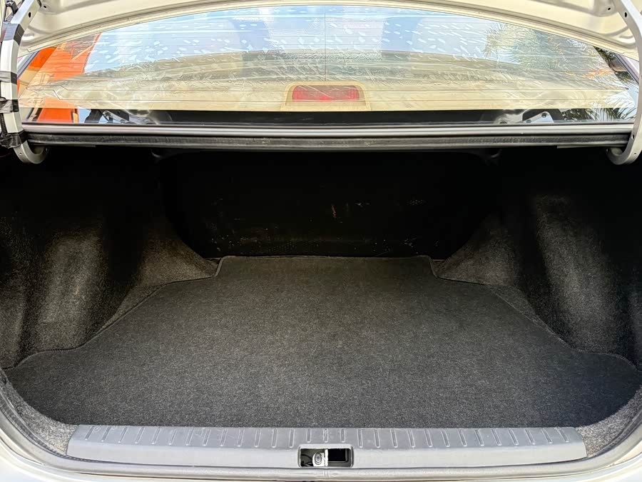 Toyota Corolla 2013, фото 10