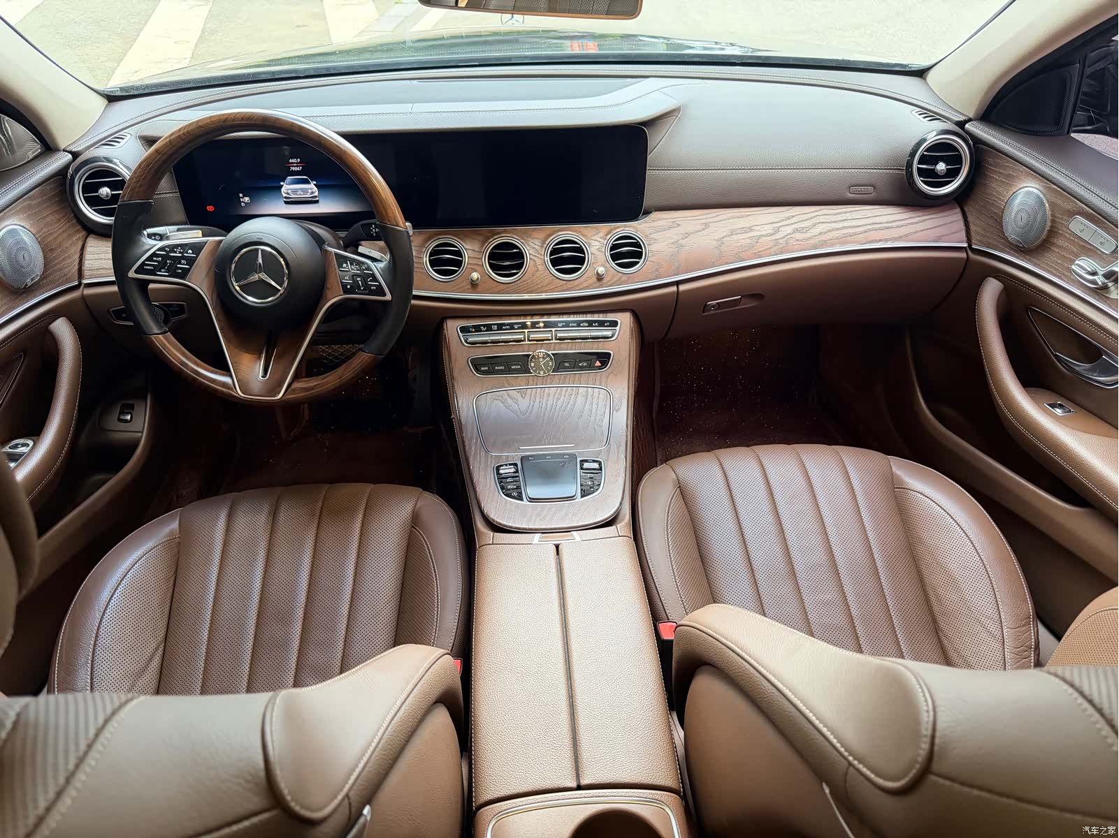 Mercedes-Benz E-Class, 2020 10