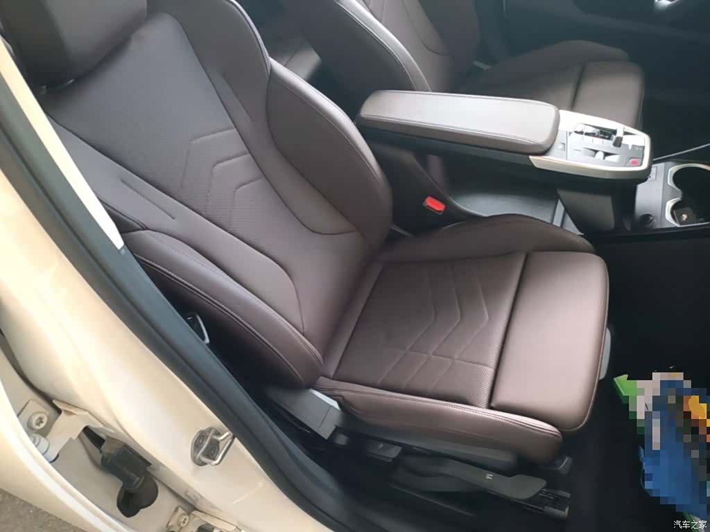 BMW X2, 2025 25