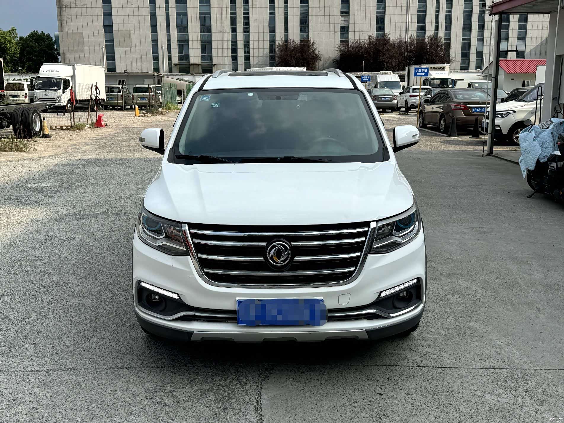 DongFeng SX6, 2017 2