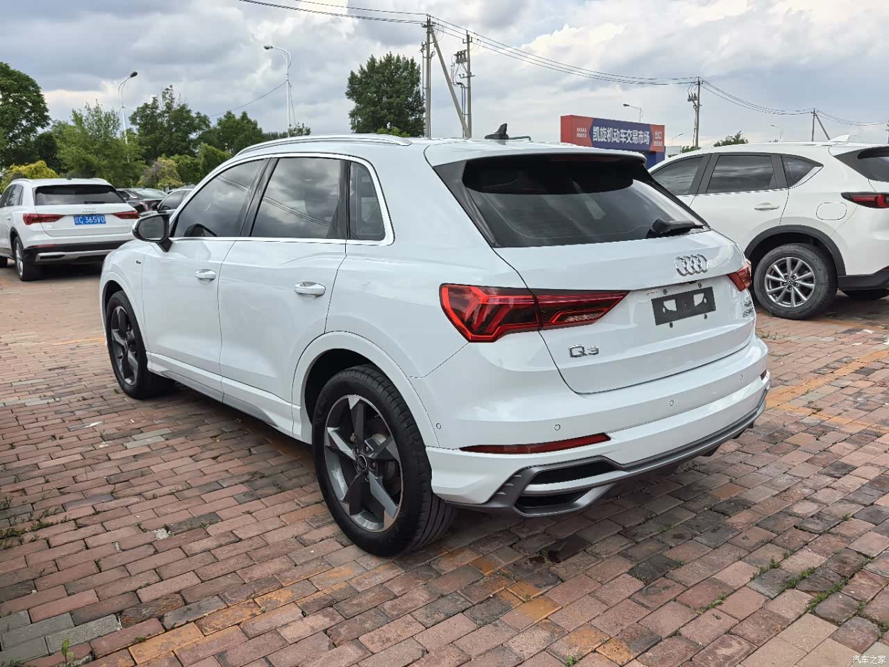 Audi Q3, 2022 6