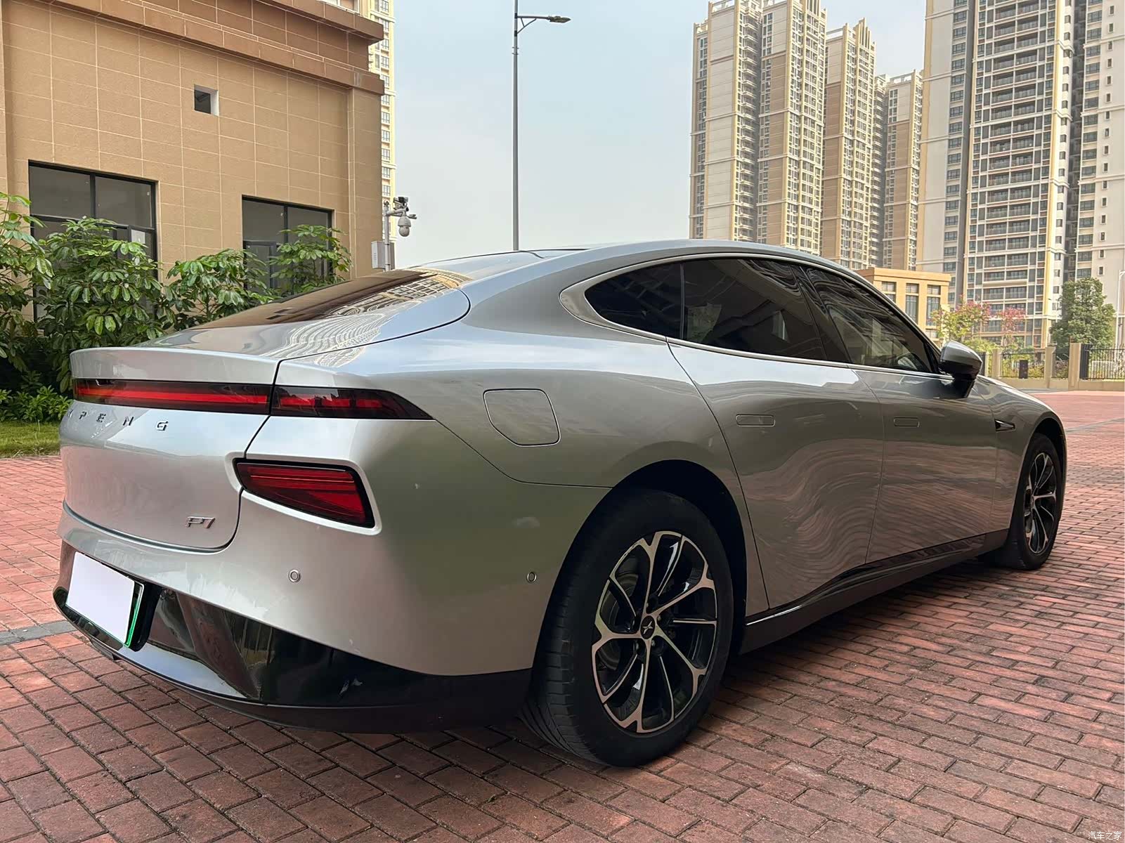 Xpeng P7, 2022 7