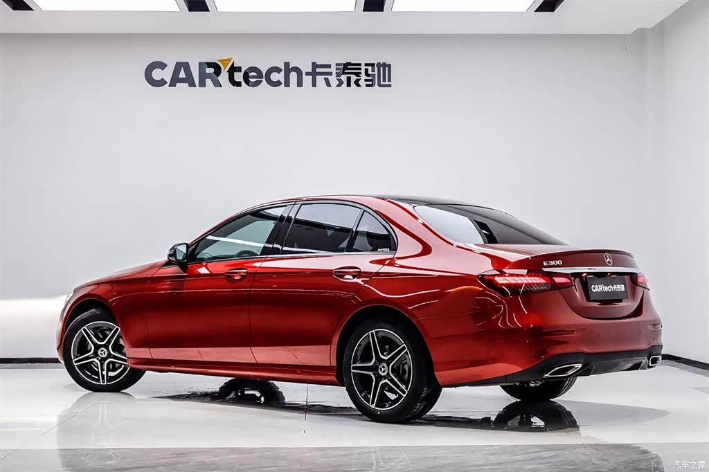 Mercedes-Benz E-Class, 2021 4