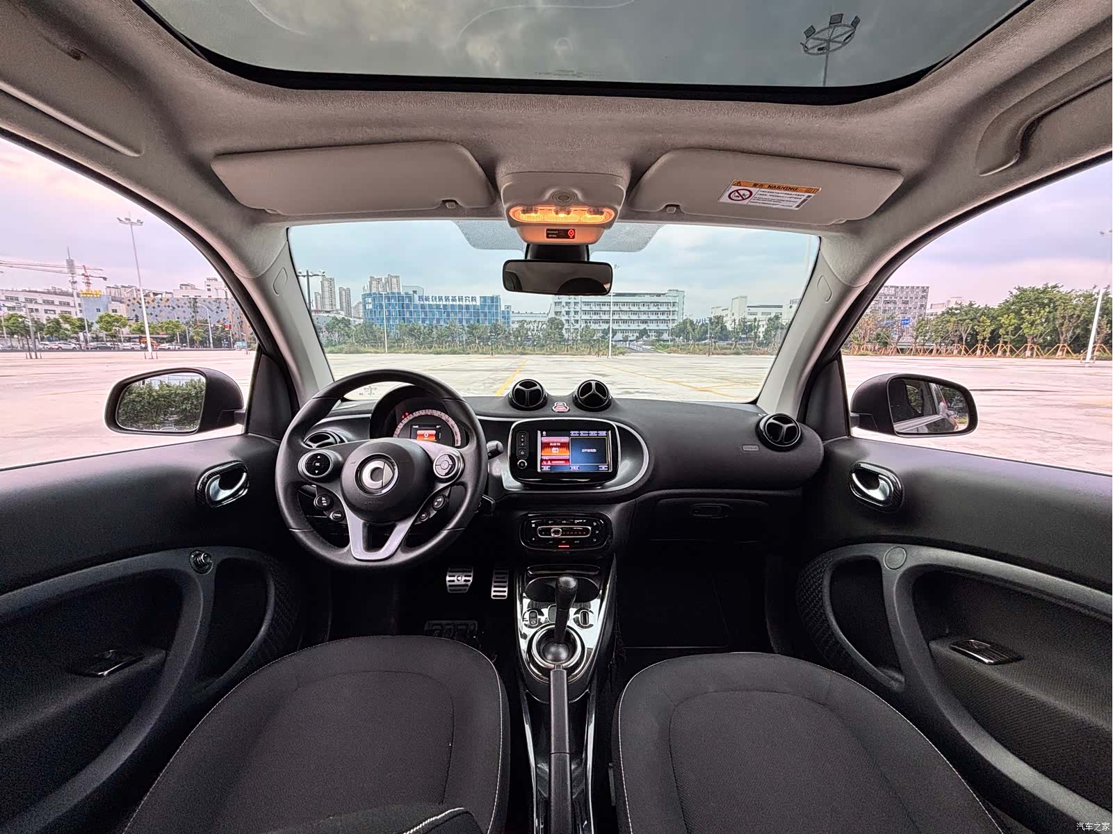 Smart Fortwo, 2019 13