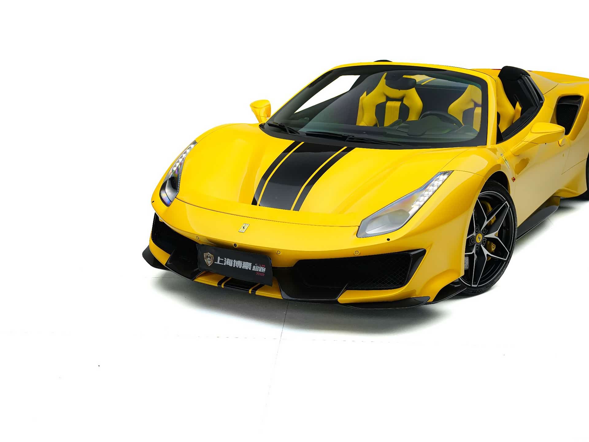 Ferrari 488, 2019 13