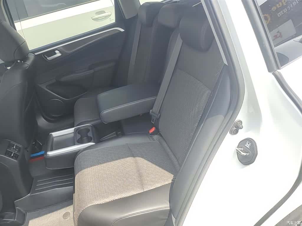 Honda Jade, 2019 17