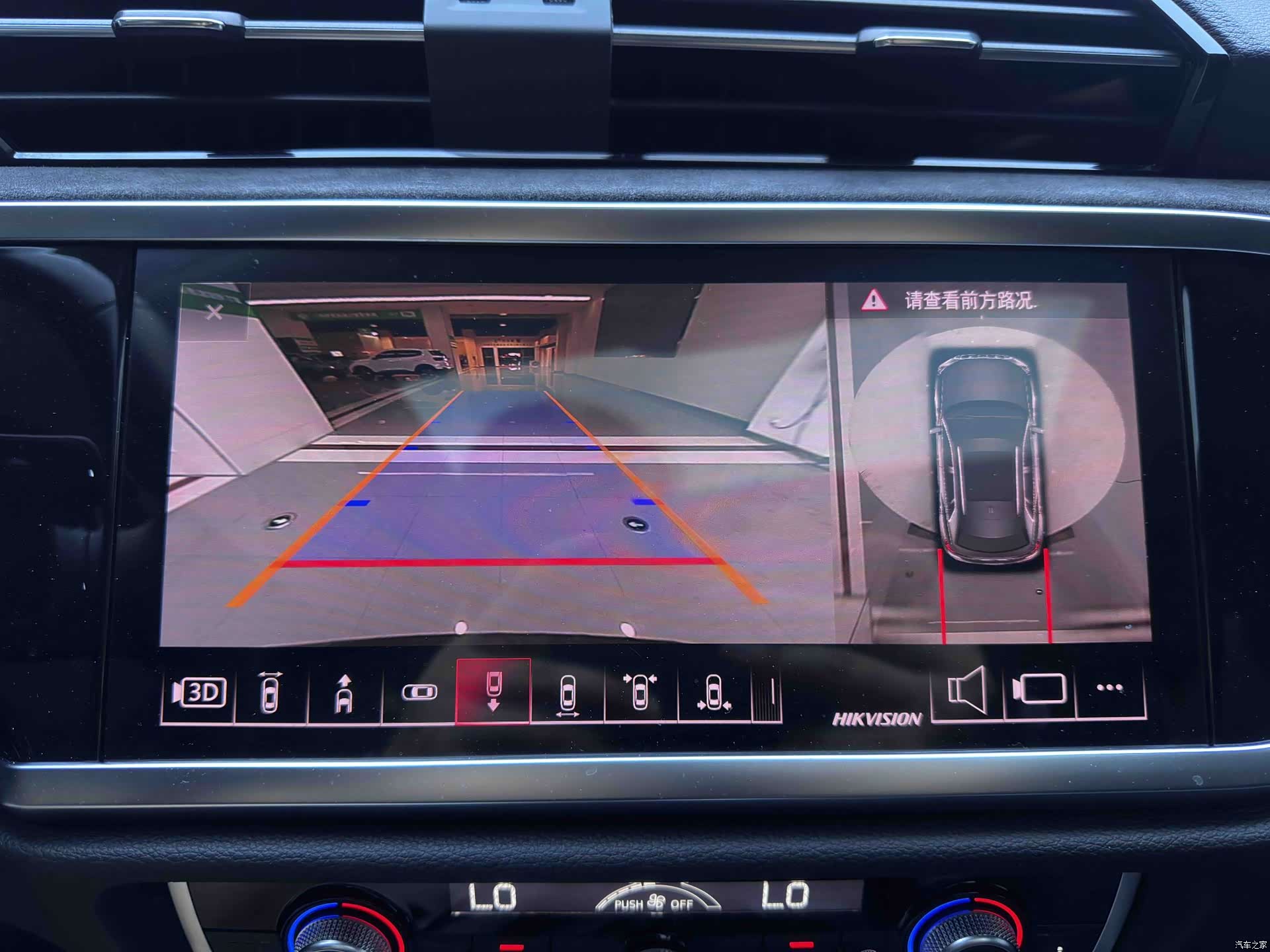 Audi Q3, 2022 13