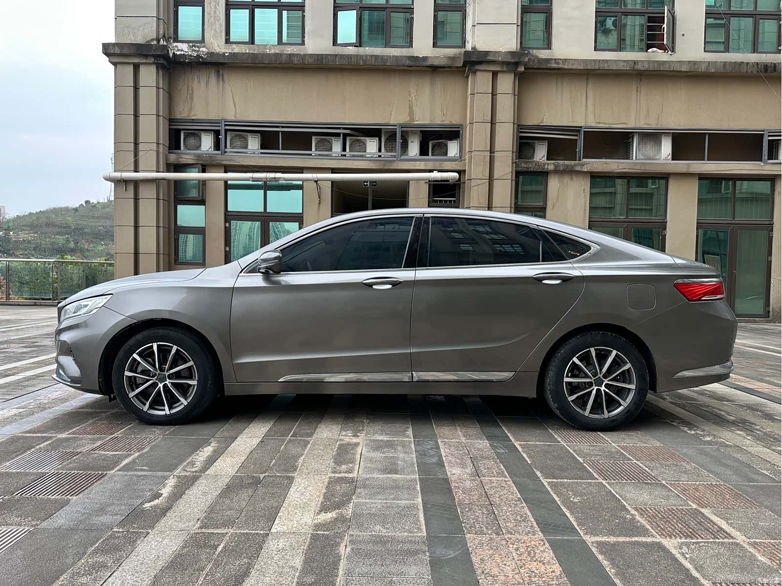 Geely +, 2021 3