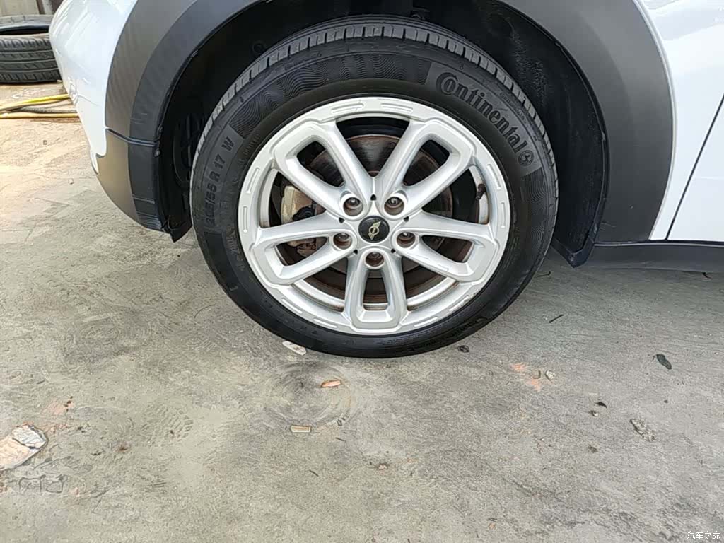 Mini Countryman, 2015 23