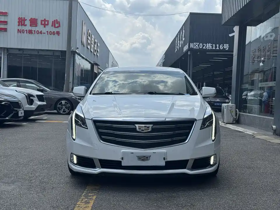 Cadillac XTS