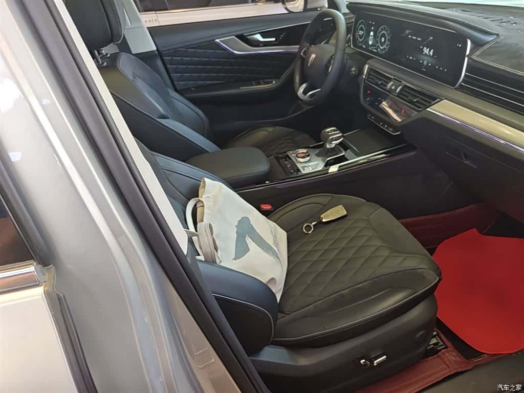 Hongqi HS5, 2021 25