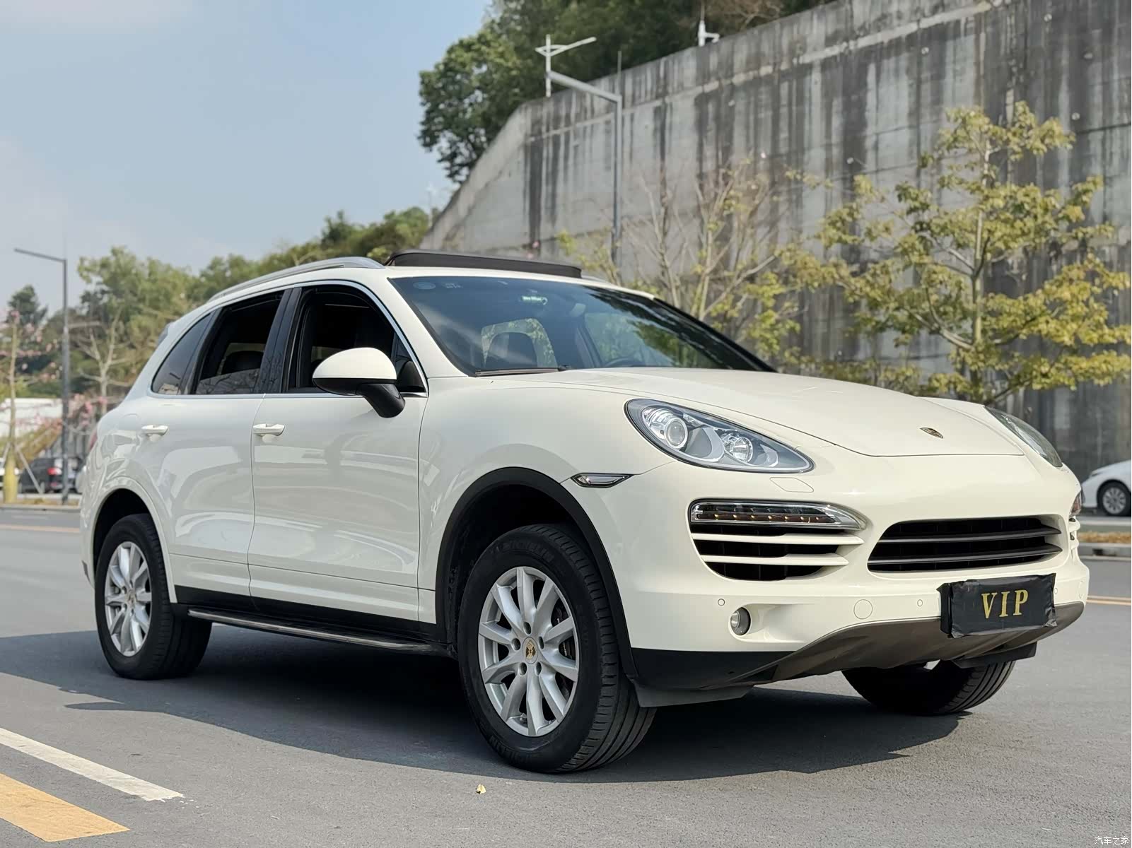 Porsche Cayenne, 2012 11