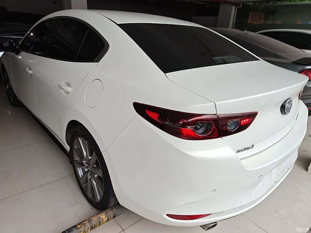 Mazda Mazda3, 2021 6
