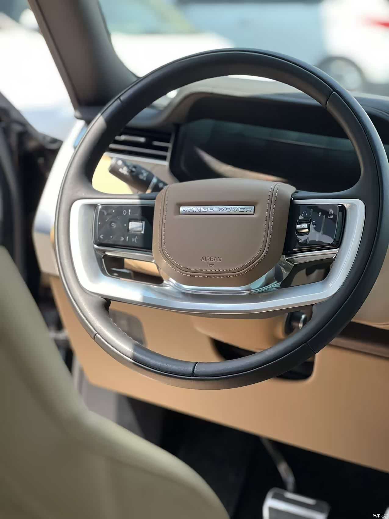 Land Rover Range Rover, 2024 все фото