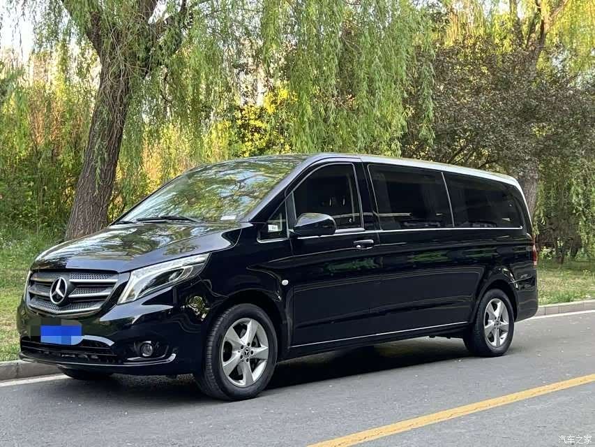 Mercedes-Benz VI, 2019 1