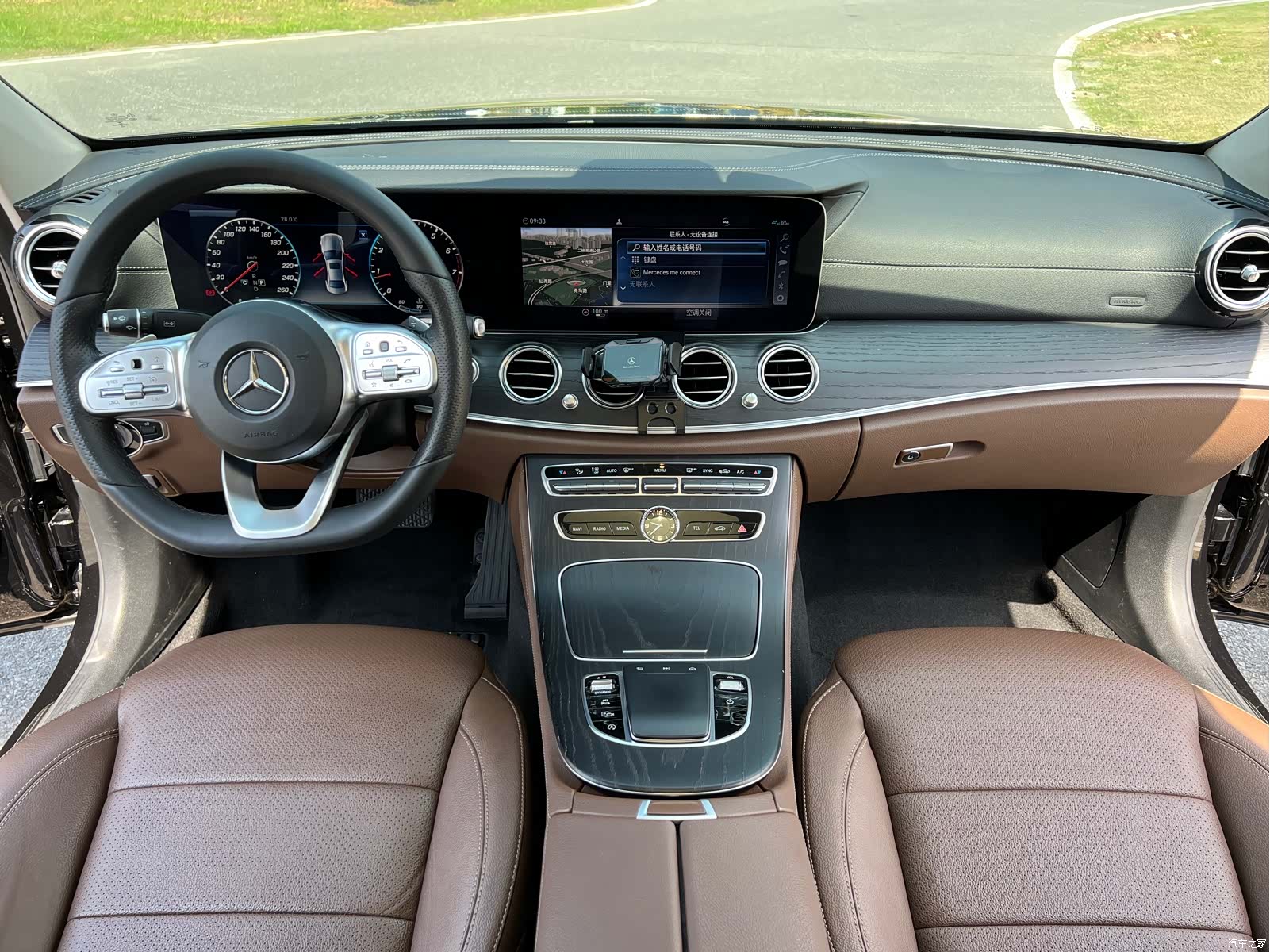 Mercedes-Benz E-Class, 2020 11