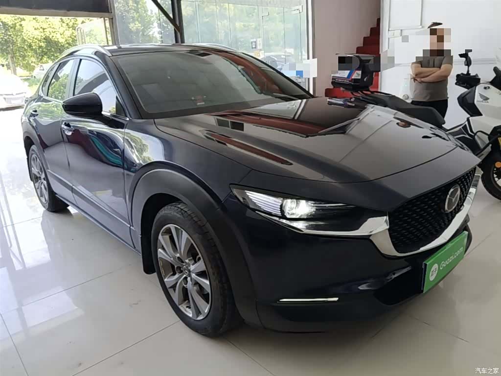 Mazda CX-30, 2020 4
