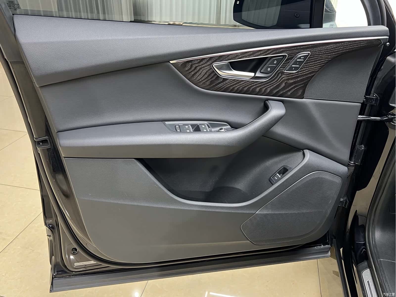 Audi Q7, 2020 8