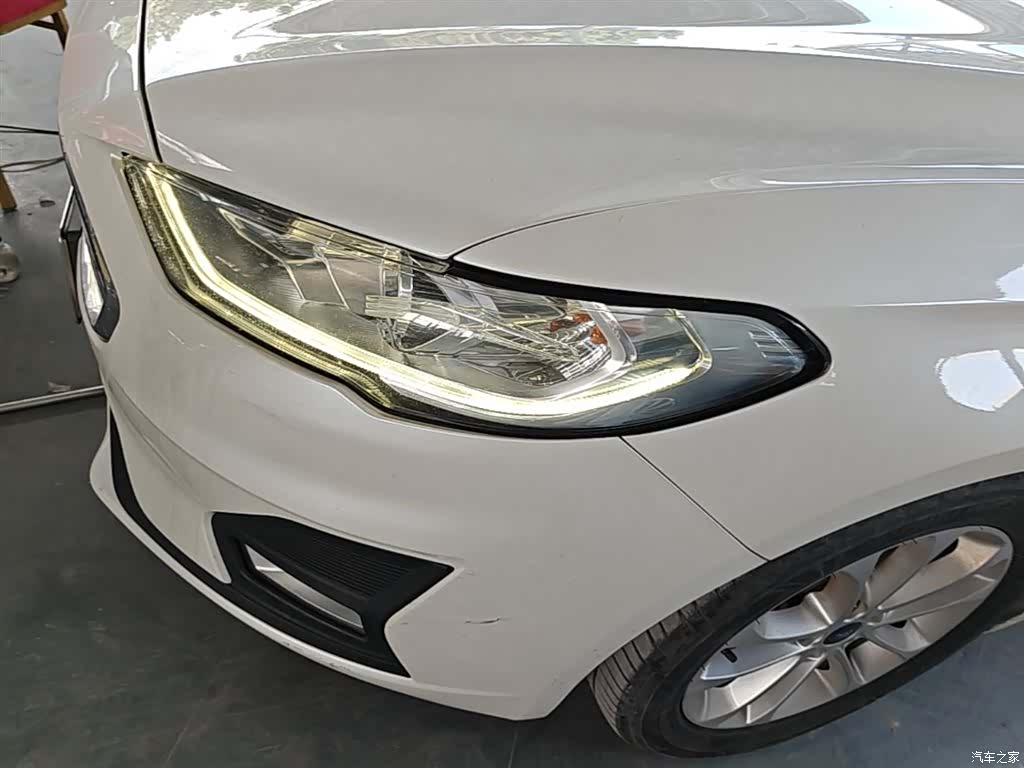 Ford Mondeo, 2022 18
